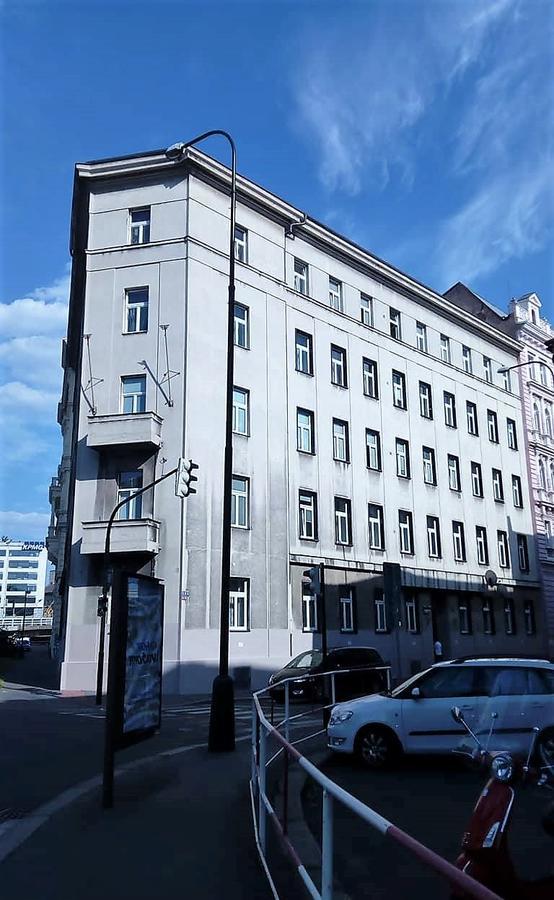 Starkova